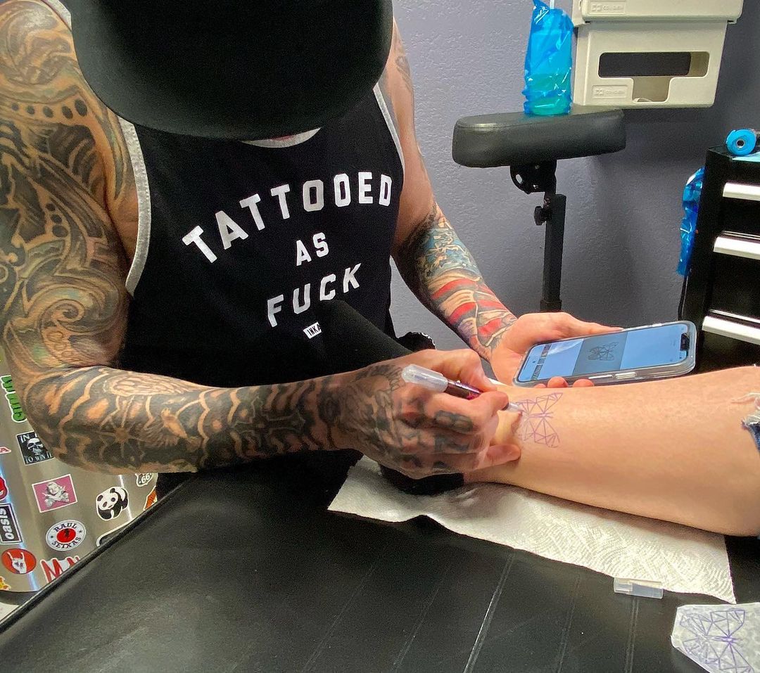 3 Things to Consider Before Getting Inked