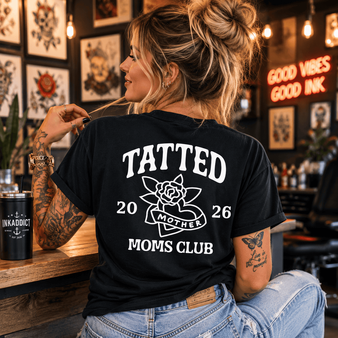 Tatted Mom's Club Women's Cropped Tee