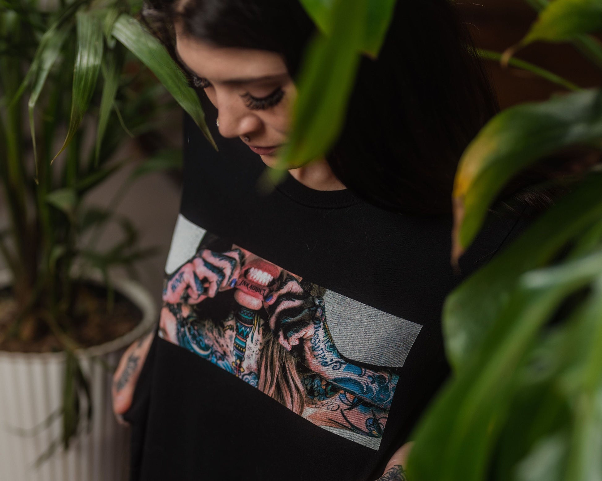 InkAddict Andrea Lip Unisex Tee