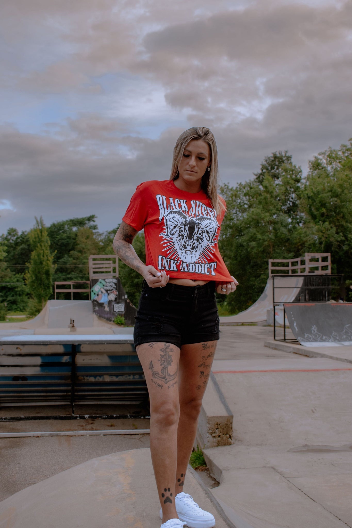 Black Sheep II Crop Tee