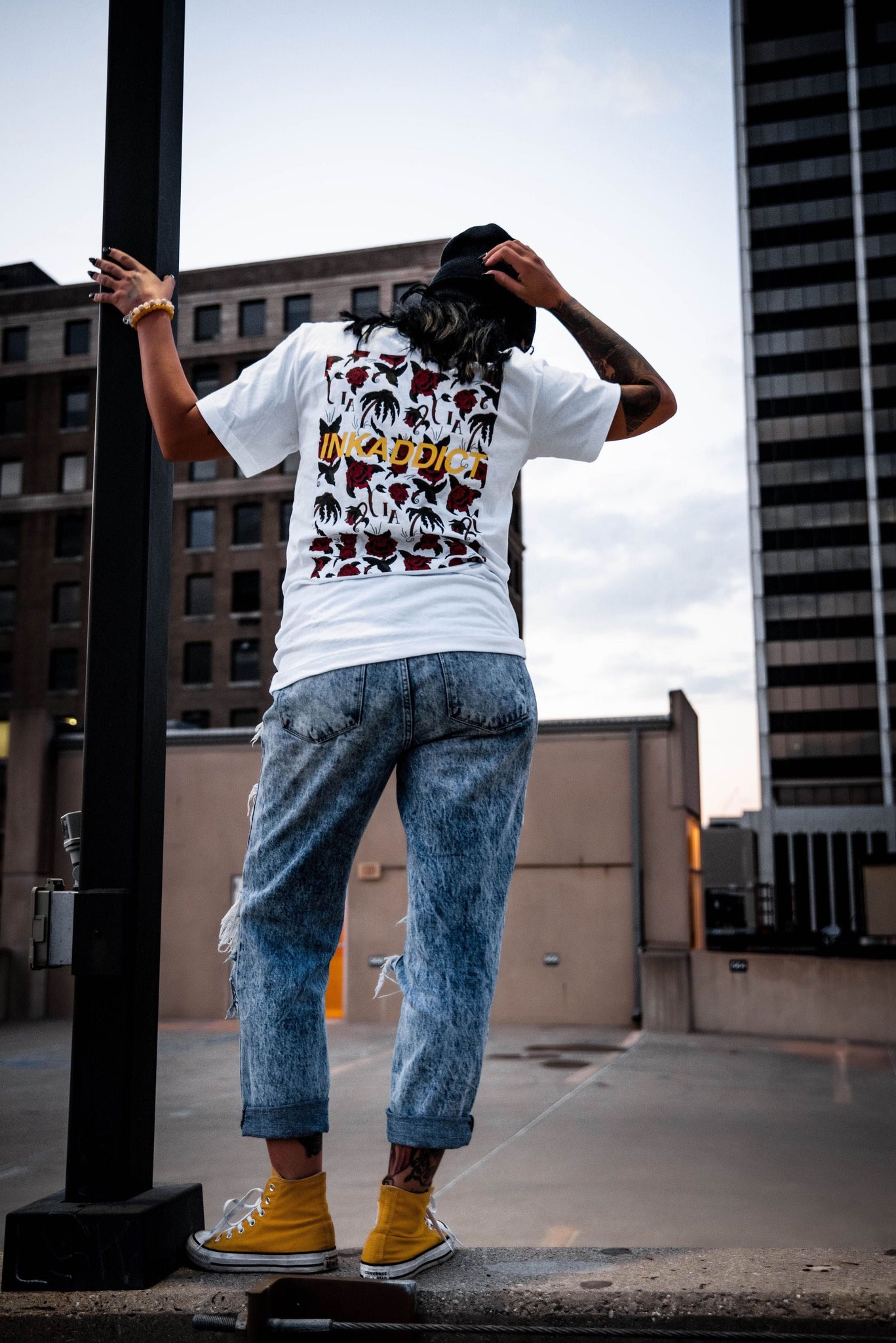 Dead Rose White Unisex Tee